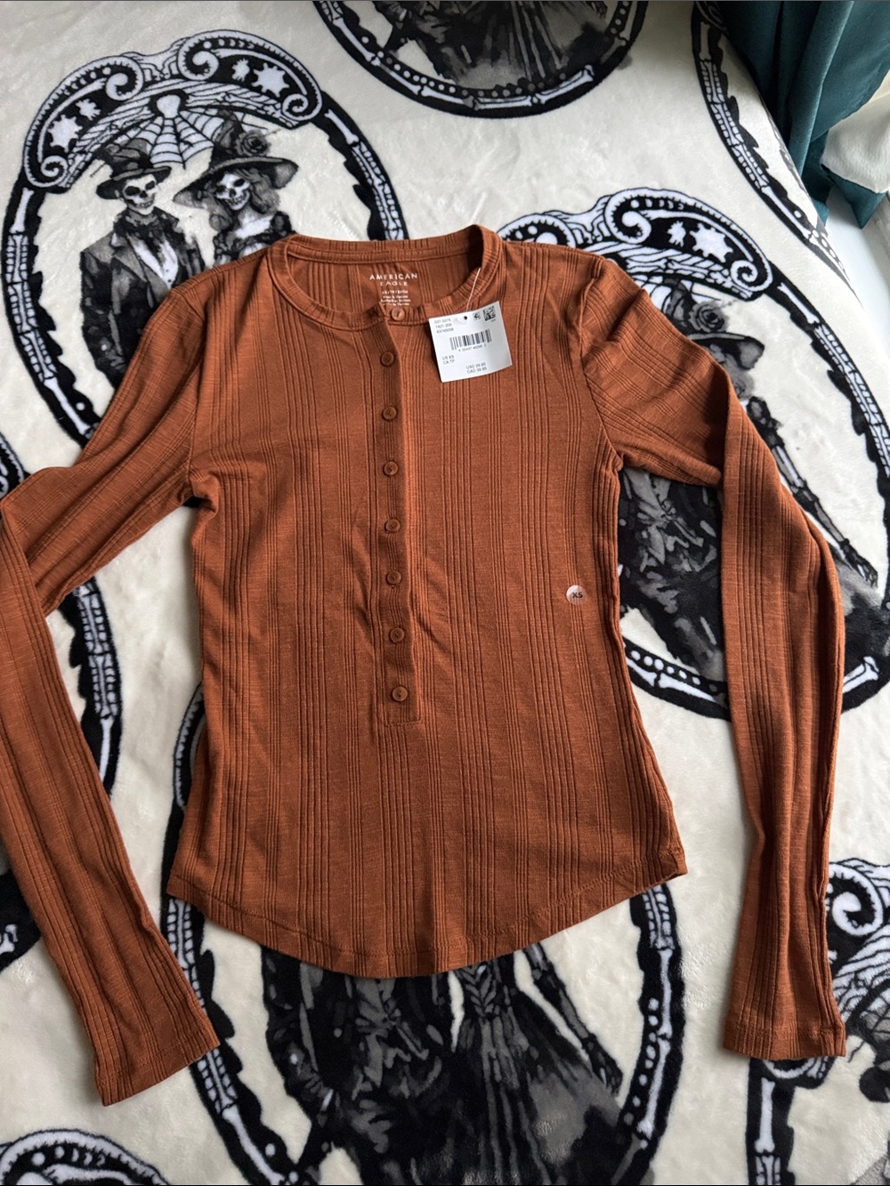 American Eagle Outfitters Rust Ribbed Henley Long Sleeve Top